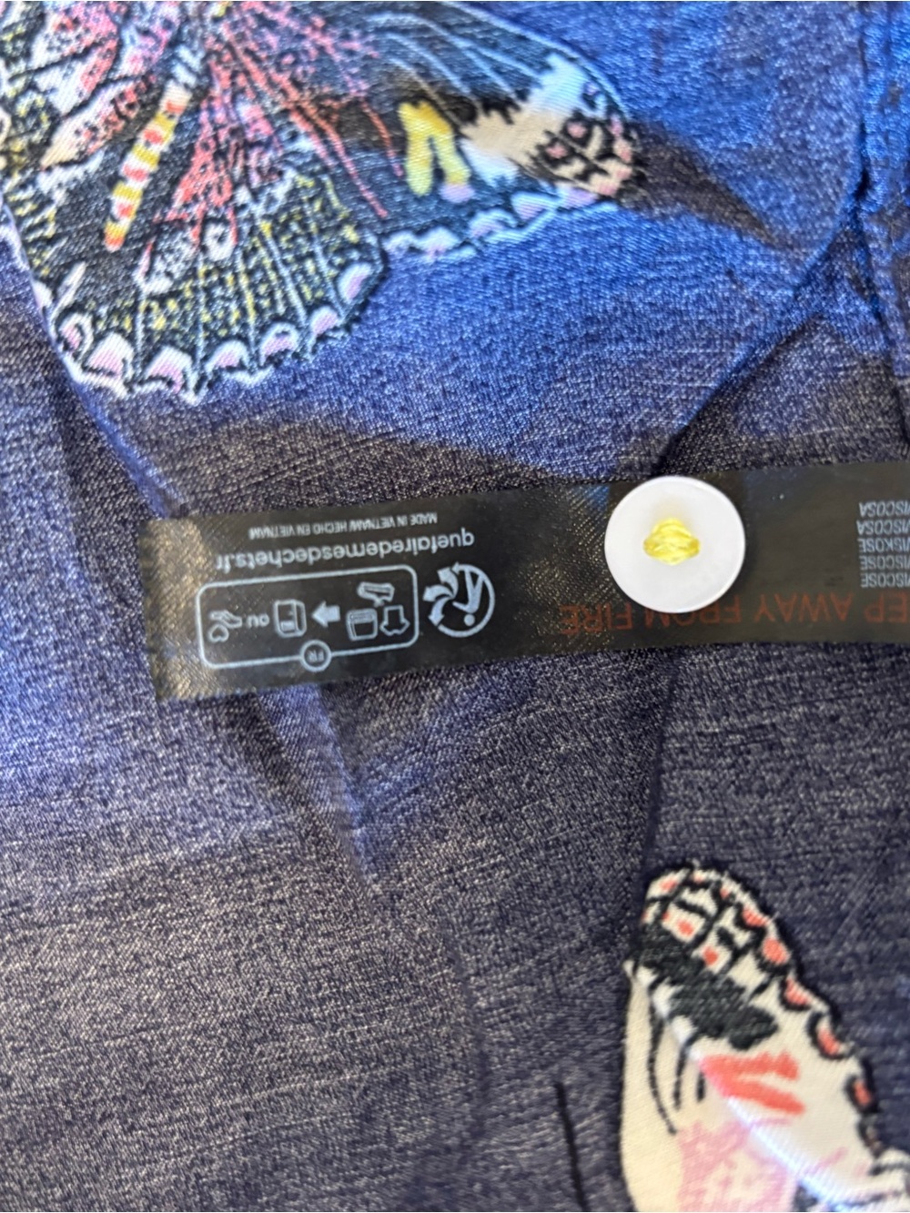 Anthropologie Butterfly Print Short-Sleeve Button down collared pajama shirt - Picture 5 of 5